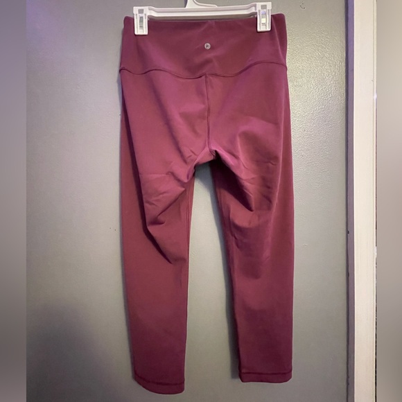 90 Degrees Crop Leggings - Picture 2 of 3